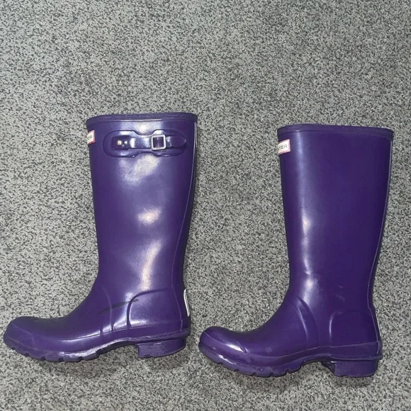 Purple hunter boots!! - Picture 4 of 6